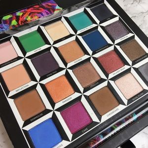 Urban Decay Alice Through the Looking Glass